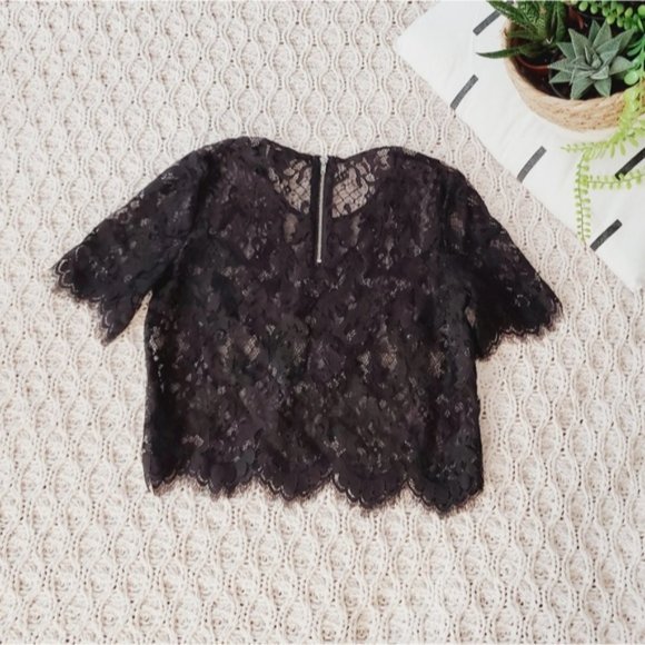 Forever 21 Short Sleeved Lace Scalloped Top- Black- Size S - Nwot - Picture 2 of 16